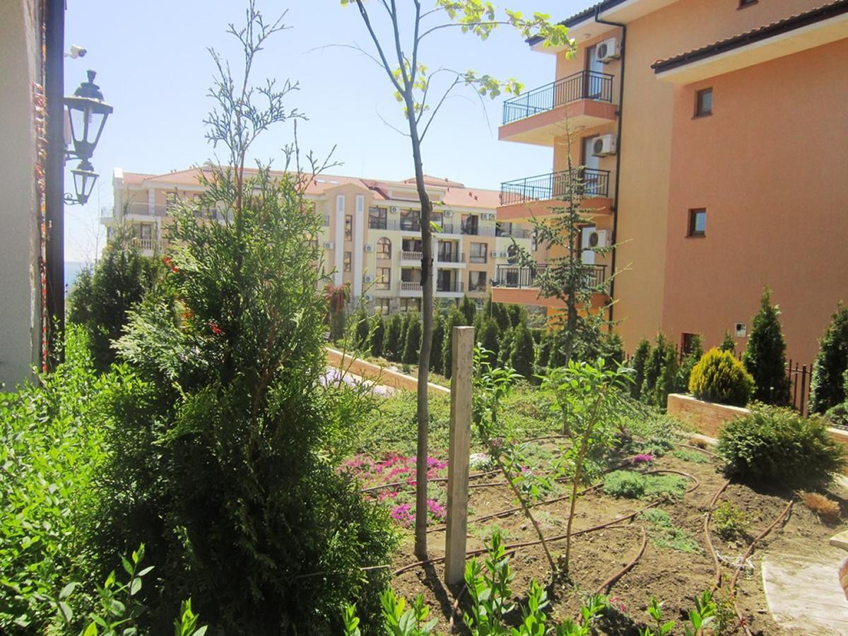 Aparthotel Artur Sveti Vlas Exteriör bild