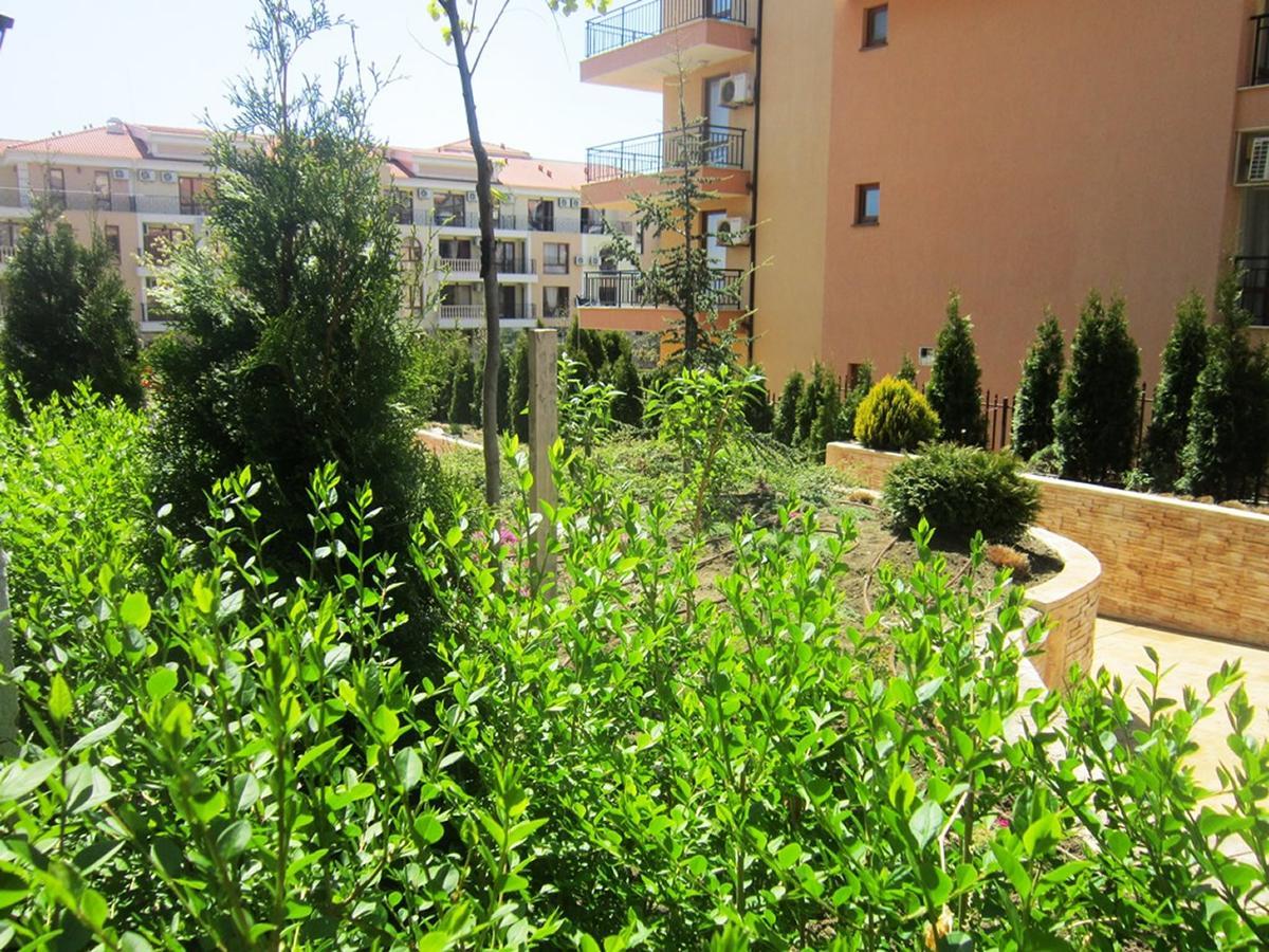 Aparthotel Artur Sveti Vlas Exteriör bild
