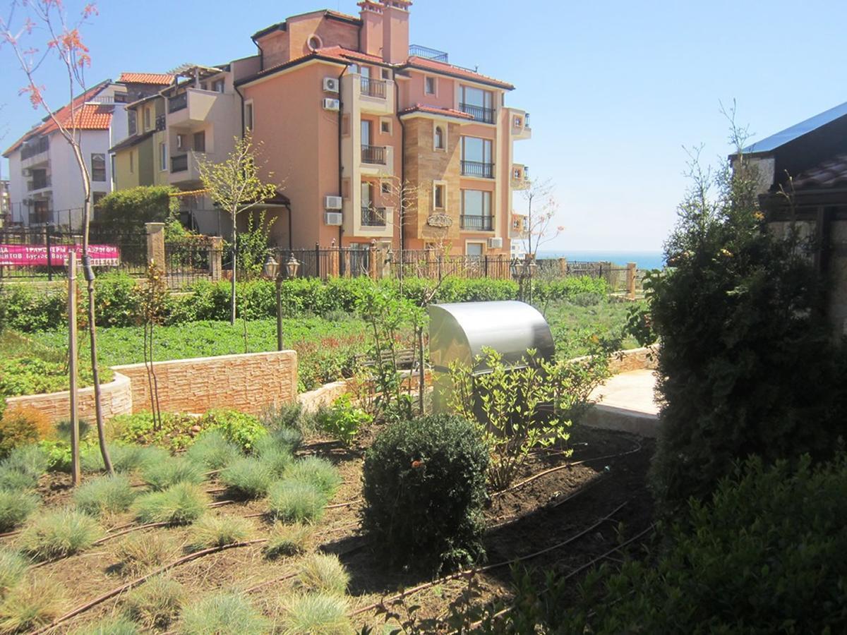 Aparthotel Artur Sveti Vlas Exteriör bild
